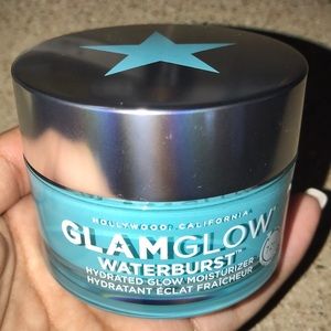 GLAM GLOW WATERBURST MOISTURIZER 💦